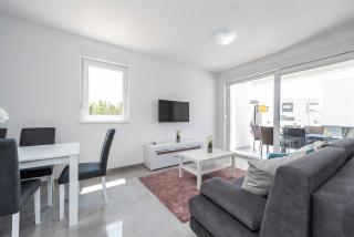 Villa Adria 2 luxury apartment with a pool - Novalja - 9