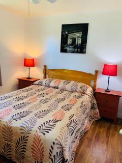 Fair Isle Motel - 7