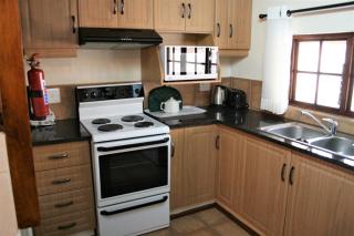 Fairways Holiday Accommodation - 1