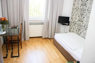Hotel Stern - Düsseldorf - 1