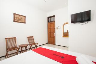 RedDoorz near Sanan Malang - Malang - 5