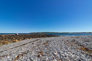 The Castle Rock and Sea Belle - 8
