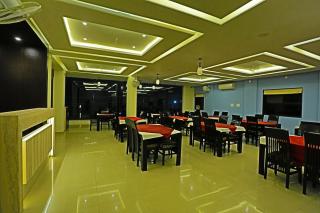 Hotel Suraj Palace - 1