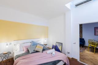 Historic center renovated apartment- Amazing location-By LikeHomeFlorence - Florence - 2