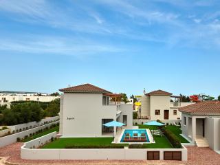 Angie Luxury Beach Villas - Agia Napa - 1