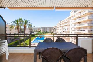 UHC Aquamarina Apartments - La Pineda - 5