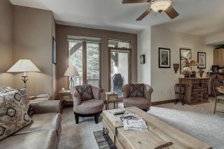 2Br- Arrowhead Village- Great Location And Gorgeous Condo Condo - 8