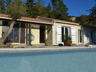 Villa in Berlou with Swimming Pool - Berlou - 4