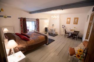 La Maison Des Fleurs - 3