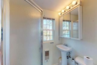 Cottage by the Bay - Pocasset - 9