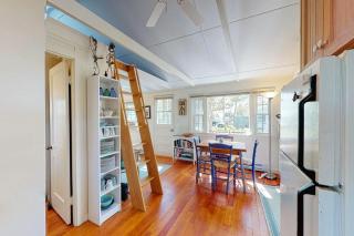 Cottage by the Bay - Pocasset - 2