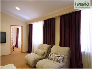 Hotel Iveria - 3