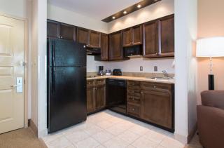Hawthorn Extended Stay by Wyndham Orlando - 7
