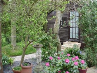 HOLLYDENE LODGE - 3