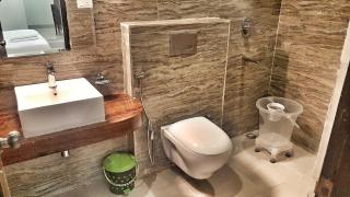Airport Hotel Delhi Aerocity, 15 Mins Yashobhoomi - New Delhi - 2