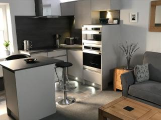 The Luxury Apartment - Buxton - 3