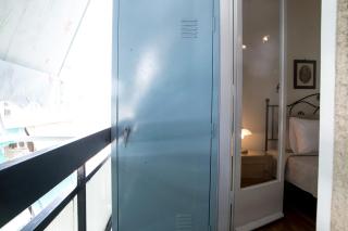 Best House, Larisis Metro, Athens - Atene - 4