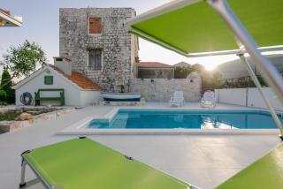 Seaside Villa Mia Trogir - Trogir - 1