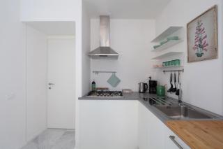 Vicolo Apartment, pedestrian centre, 2BDR, 2,5 BTH, Aircondo, Private Parking, easy to train and ferries, city life - La Spezia - 3