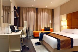 Holiday Inn Madrid - Las Tablas by IHG - Madrid - 5