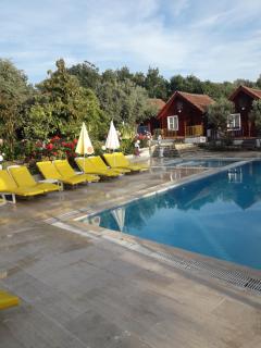 Bykara Motel - Side - 9