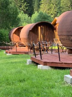 Glamping Suhardul Mic - Lacul Roşu - 6