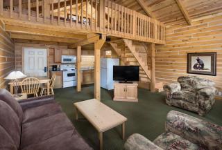 Rock Crest Lodge & Cabins - 2