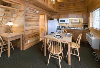 Rock Crest Lodge & Cabins - Custer - 1