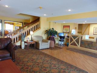 Horse Creek Inn - McCook - 9