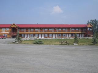 Alcan Motor Inn - 0