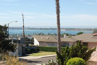 3 Bedrooms Guest House, Pacific Beach, Sea World, Downtown,& 3 bus lines-3 - San Diego - 0