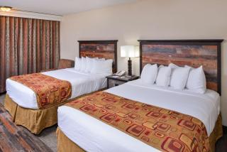 Best Western Kelly Inn - Yankton - 2