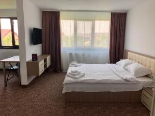 M13 Apartments - 7