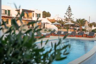 Seethrough Mykonos Suites - Platis Gialos - 2