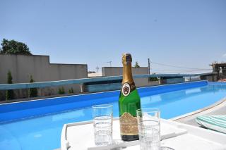 A Royal Luxury Villa In Center With Two Swimming Pools, Sauna and Jacuzzi. - Yerevan - 9