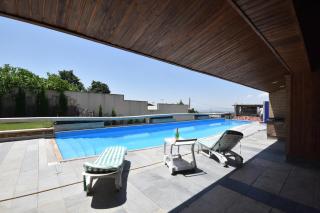 A Royal Luxury Villa In Center With Two Swimming Pools, Sauna and Jacuzzi. - Yerevan - 4