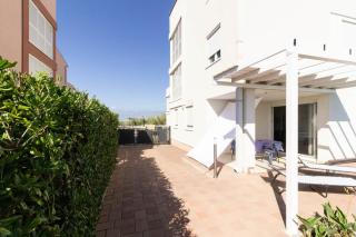 Apartment Samba with private pool - Privlaka - 3