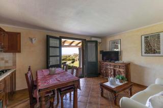Villa Iris with Pool - Baja Sardinia - 1