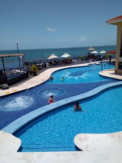 Beautiful condo a few stps to sea - Cancún - 4