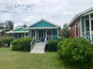 Tilt-Ta-Dock Resort Belize - Corozal Town - 3