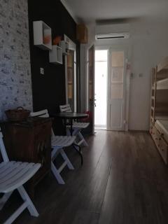 Hvar centre dorms - 8