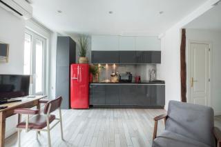 Home Boutique - 8