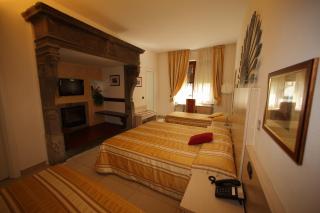 Hotel Fioroni - 9