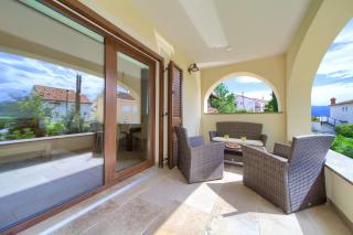 Villa Toic by the seaside with beautiful Seaview - Čižići - 4