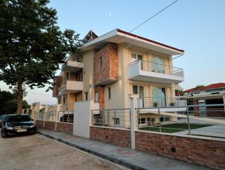 Nikiti Comfort - 1