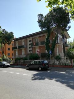 Lally Appartamenti - Rimini - 0