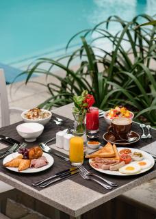Crowne Plaza - Dar Es Salaam by IHG - 1