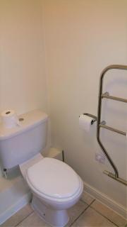 Your home in Oxford -Central-Large- 2 bedrooms-2 bathroom-Free parking-easy walk to Rail and bus station - Oxford - 7