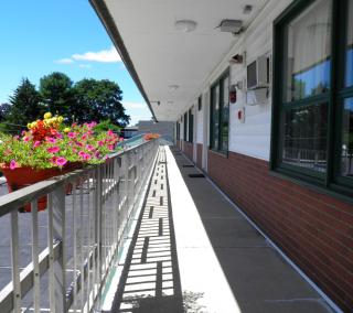Travelers Inn - Brunswick - 3