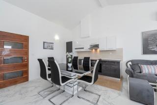 Beautiful penthouse for 8 close to city center - Novalja - 1